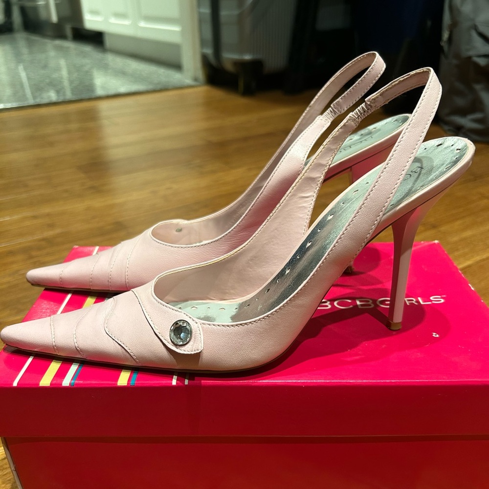 “Barbie” Pink leather slingback pointed heels